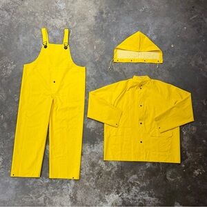 Vintage Stearns PVC Rain Suit Set Jacket Bibs Hood Fishing Workwear Gear